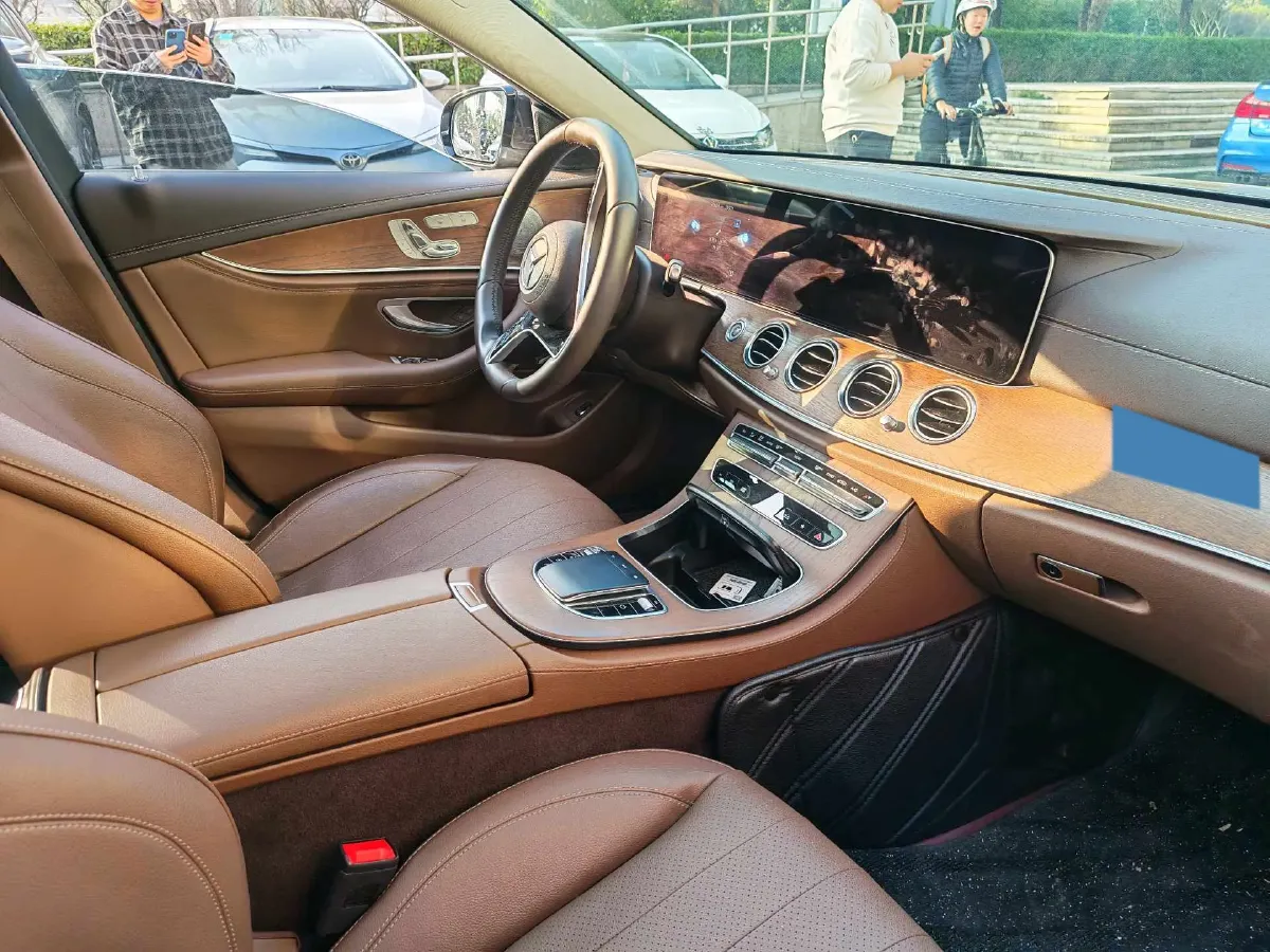 2023 Mercedes-Benz E Class 2.0T 258HP L4 9AT,autocango,china used car exporter,china ev exporter,chinese used car exporter,chinese used ev exporter