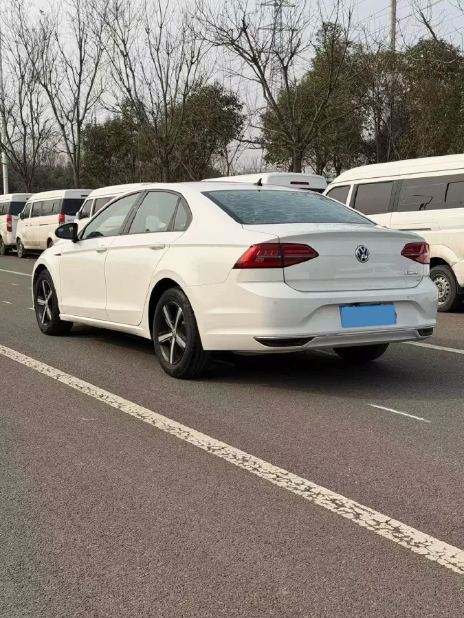 2019 Volkswagen T-Cross 1.4T 150HP L4 7DCT,autocango,china used car exporter,china ev exporter,chinese used car exporter,chinese used ev exporter