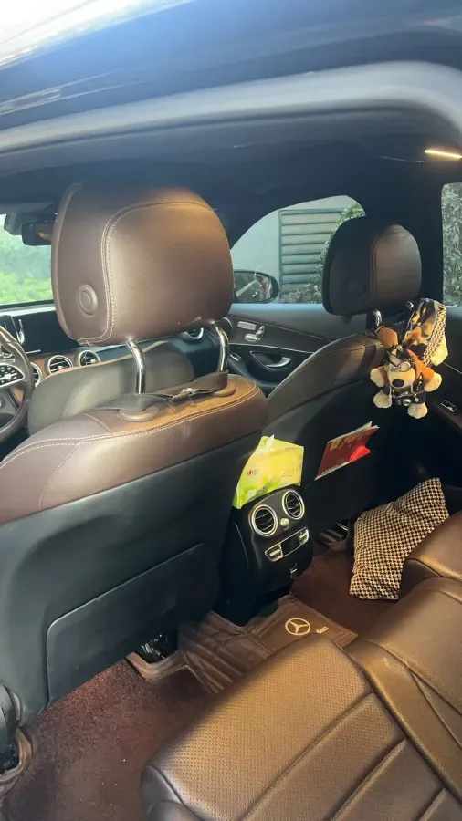 2022 Mercedes-Benz GLC Class 2.0T 258HP L4 9AT,autocango,china used car exporter,china ev exporter,chinese used car exporter,chinese used ev exporter