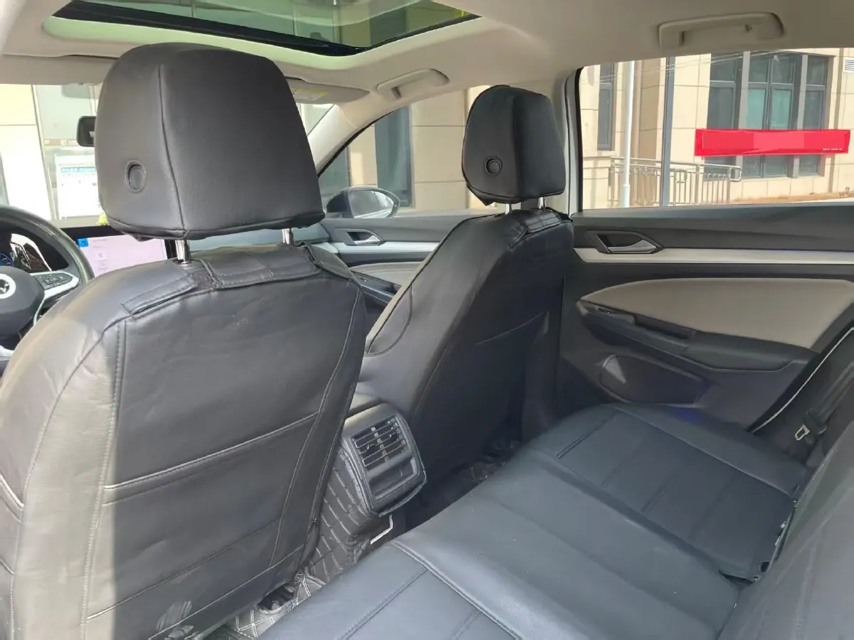 2023 Volkswagen Golf 1.4T 150HP L4 7DCT,autocango,china used car exporter,china ev exporter,chinese used car exporter,chinese used ev exporter