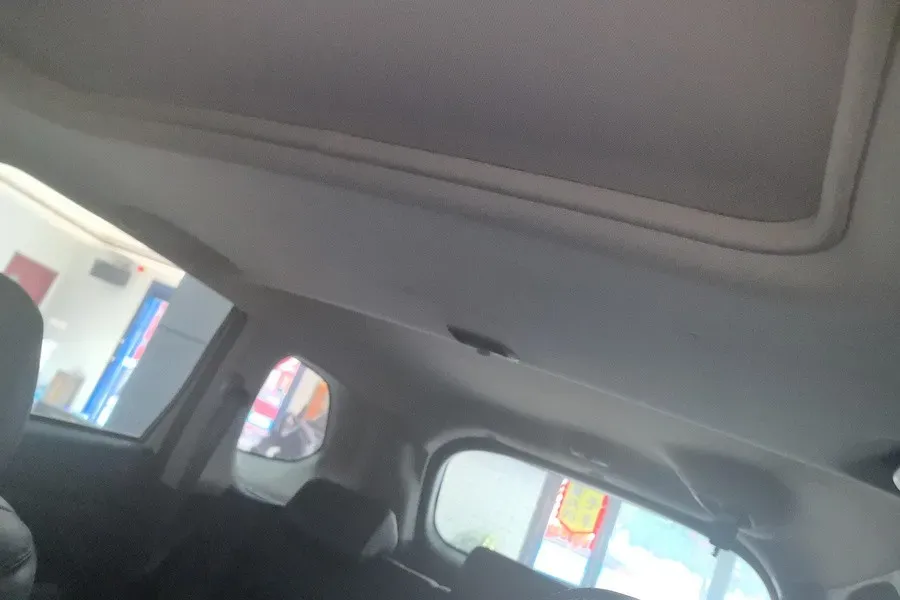 2020 Mitsubishi Outlander 2.0L 166HP L4 CVT,autocango,china used car exporter,china ev exporter,chinese used car exporter,chinese used ev exporter