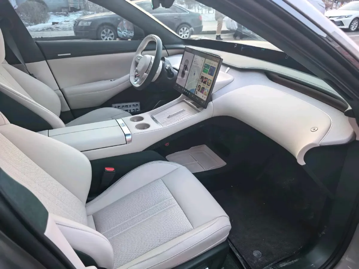 2025 MI YU7 BEV 101.7KWH,autocango,china used car exporter,china ev exporter,chinese used car exporter,chinese used ev exporter