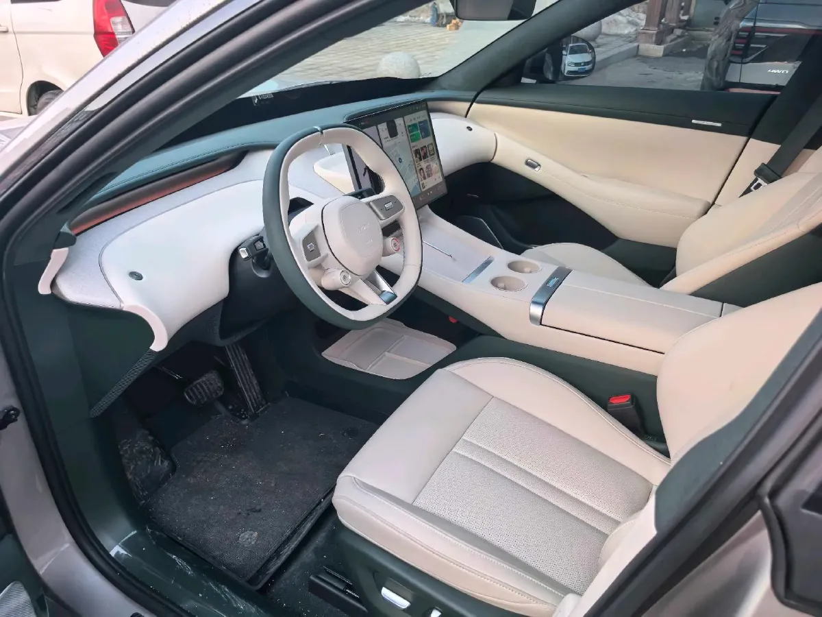 2025 MI YU7 BEV 101.7KWH,autocango,china used car exporter,china ev exporter,chinese used car exporter,chinese used ev exporter