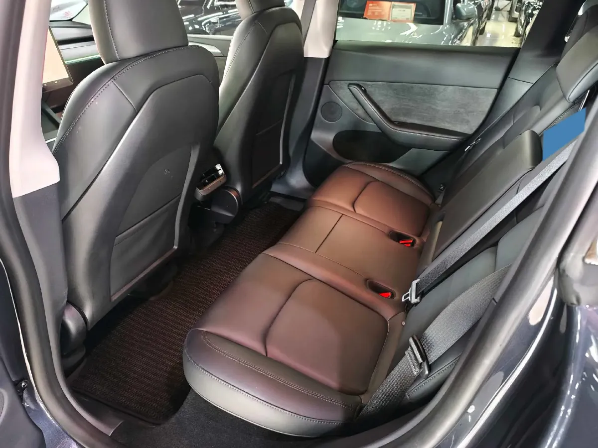 2024 Iveco OuSheng BEV 77.28KWH,autocango,china used car exporter,china ev exporter,chinese used car exporter,chinese used ev exporter