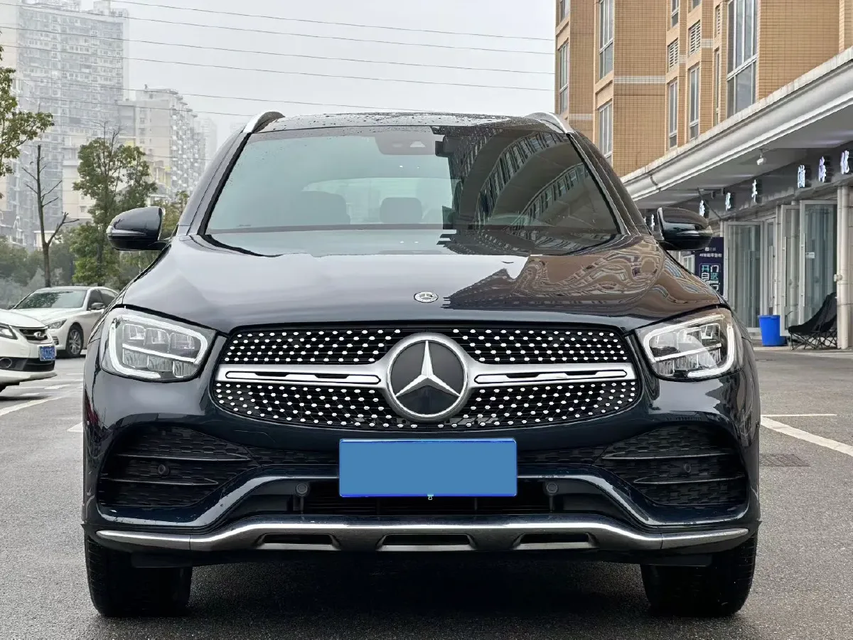 2022 Mercedes-Benz GLC Class 2.0T 258HP L4 9AT,autocango,china used car exporter,china ev exporter,chinese used car exporter,chinese used ev exporter