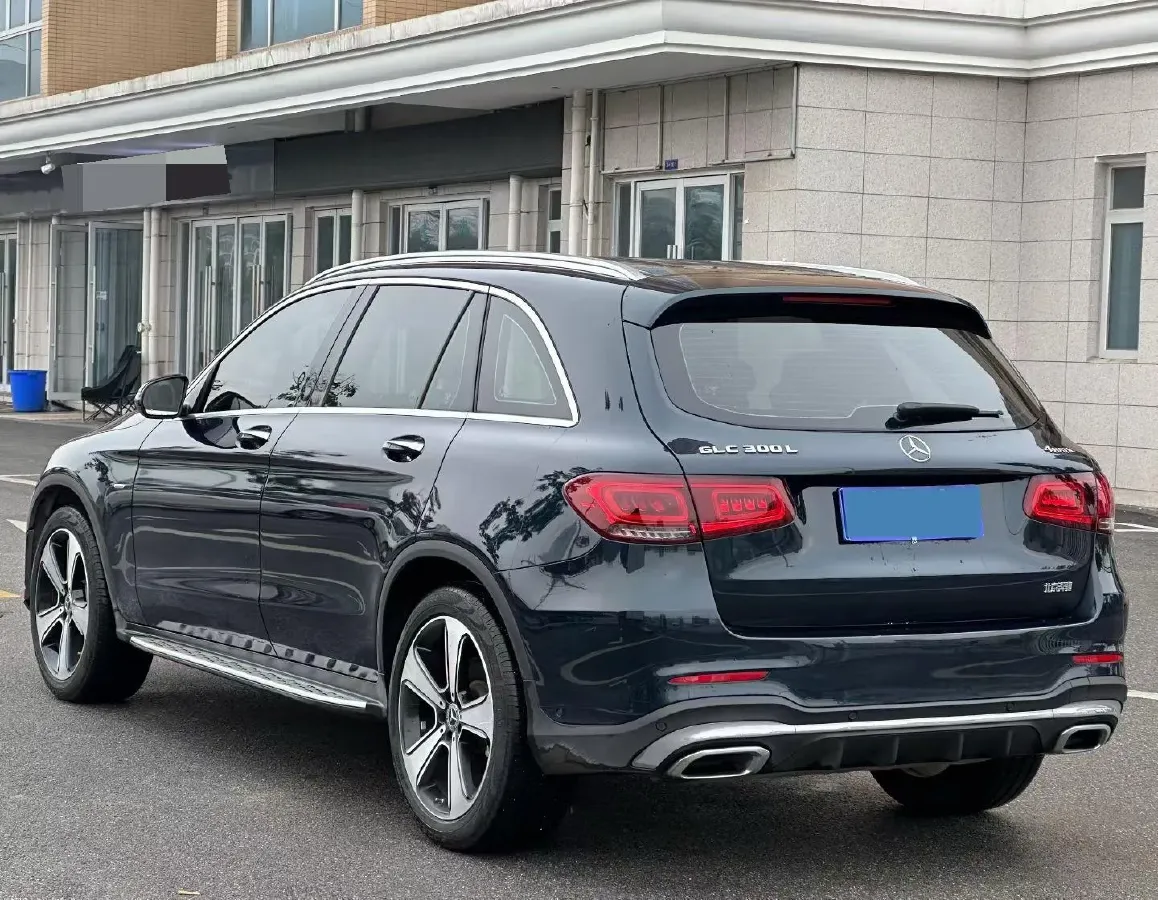 2022 Mercedes-Benz GLC Class 2.0T 258HP L4 9AT,autocango,china used car exporter,china ev exporter,chinese used car exporter,chinese used ev exporter