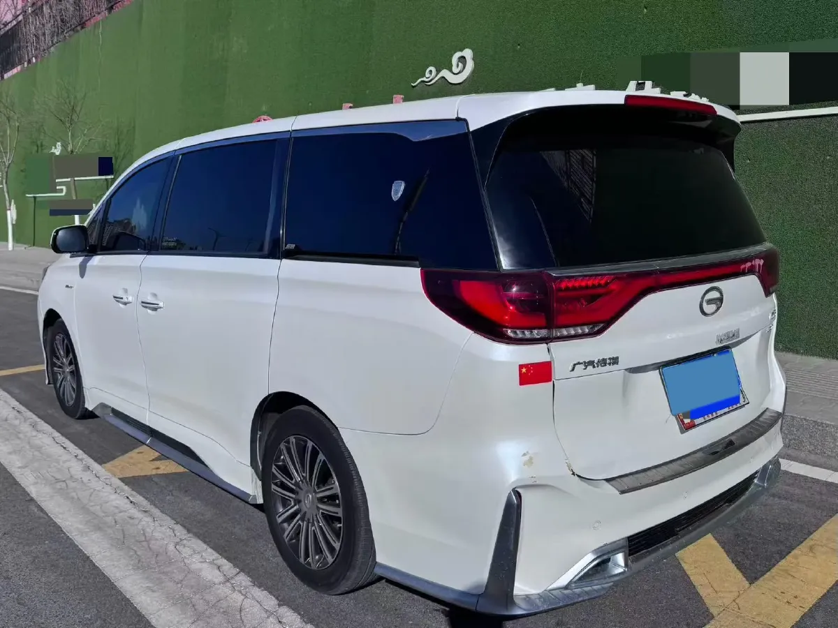 2021 GAC Trumpchi M8 2.0T 252HP L4 8AT,autocango,china used car exporter,china ev exporter,chinese used car exporter,chinese used ev exporter