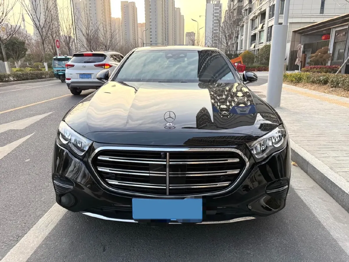 2024 Mercedes-Benz E Class 2.0T 258HP L4 9AT,autocango,china used car exporter,china ev exporter,chinese used car exporter,chinese used ev exporter
