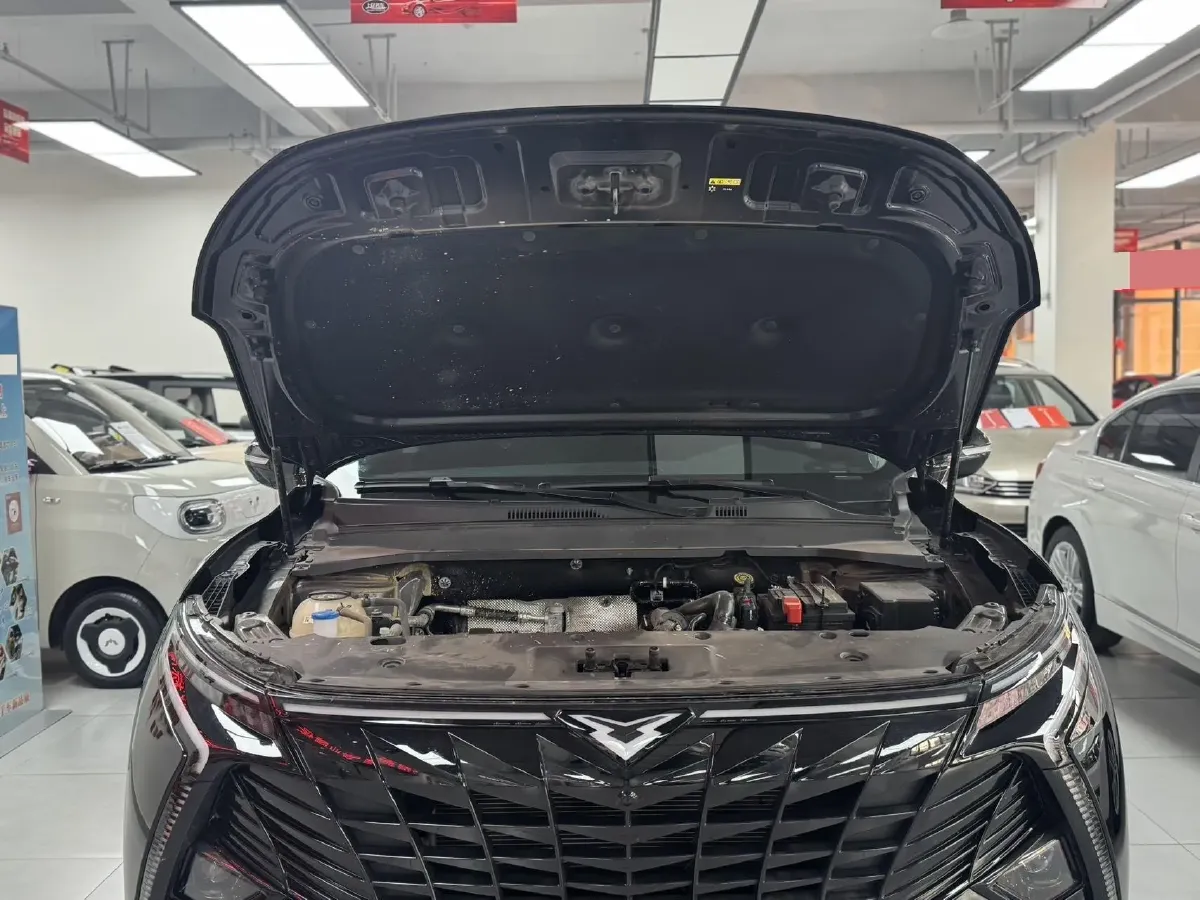 2025 KaiYi KunLun 1.5T 156HP L4 6DCT,autocango,china used car exporter,china ev exporter,chinese used car exporter,chinese used ev exporter