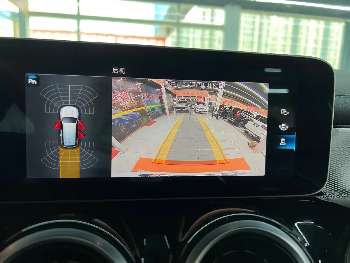 2020 Mercedes-Benz GLB Class 1.3T 136HP L4 7DCT,autocango,china used car exporter,china ev exporter,chinese used car exporter,chinese used ev exporter