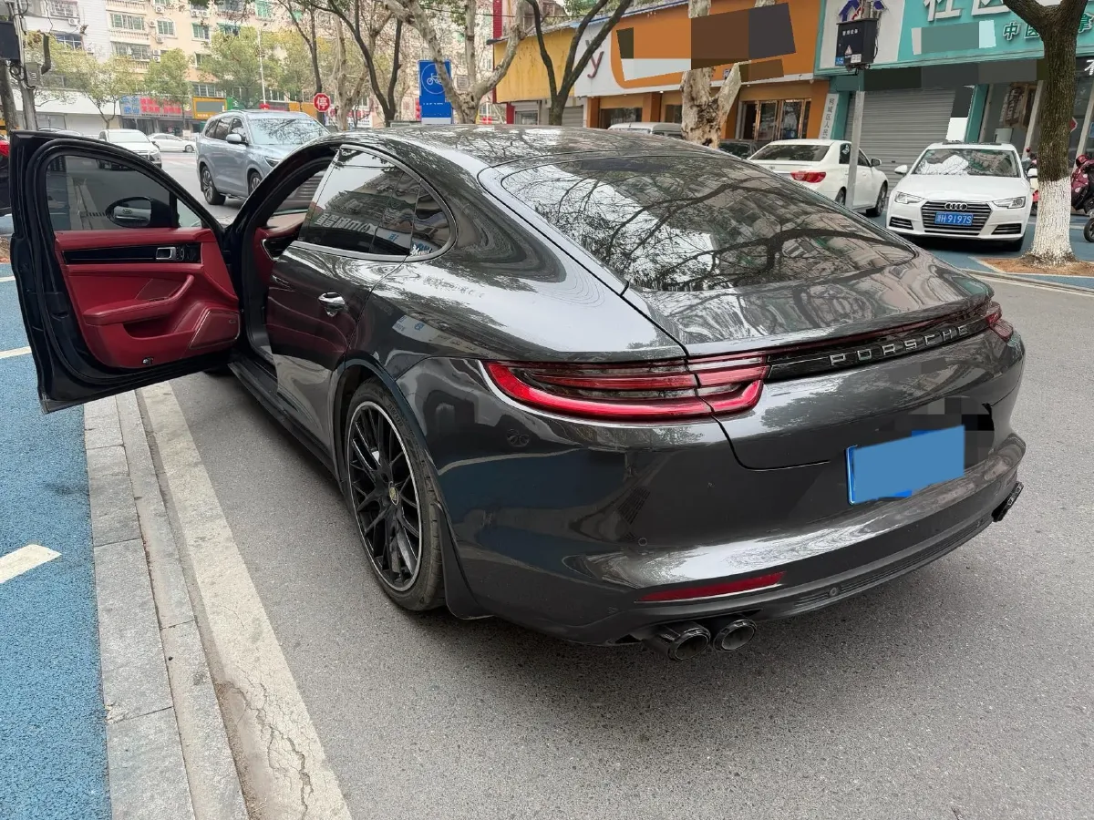 2019 Porsche Panamera 2.9T 330HP V6 8DCT,autocango,china used car exporter,china ev exporter,chinese used car exporter,chinese used ev exporter