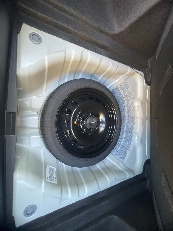 2021 Chevrolet Cavalier 1.0T 125HP L3 6AT,autocango,china used car exporter,china ev exporter,chinese used car exporter,chinese used ev exporter