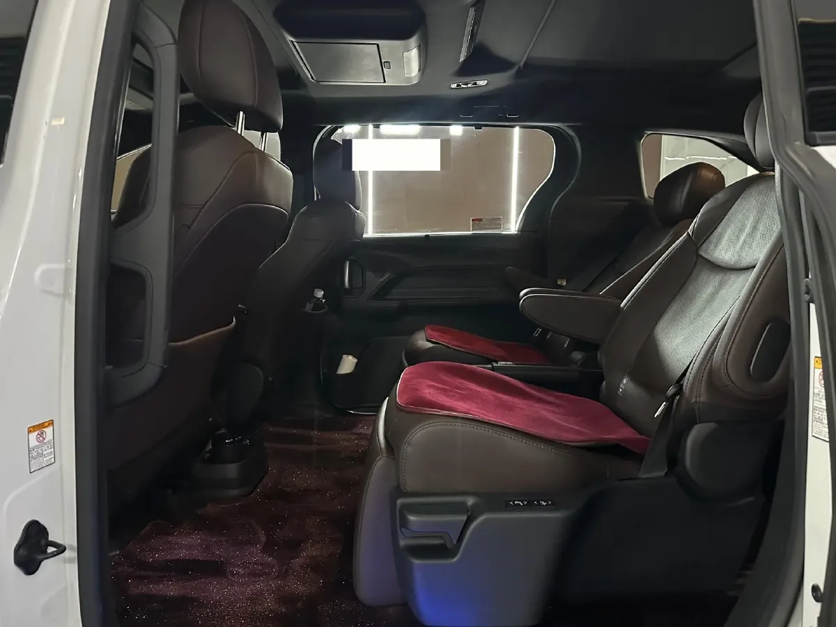 2021 Toyota Sienna 2.5L 192HP L4 E-CVT Hybrid,autocango,china used car exporter,china ev exporter,chinese used car exporter,chinese used ev exporter