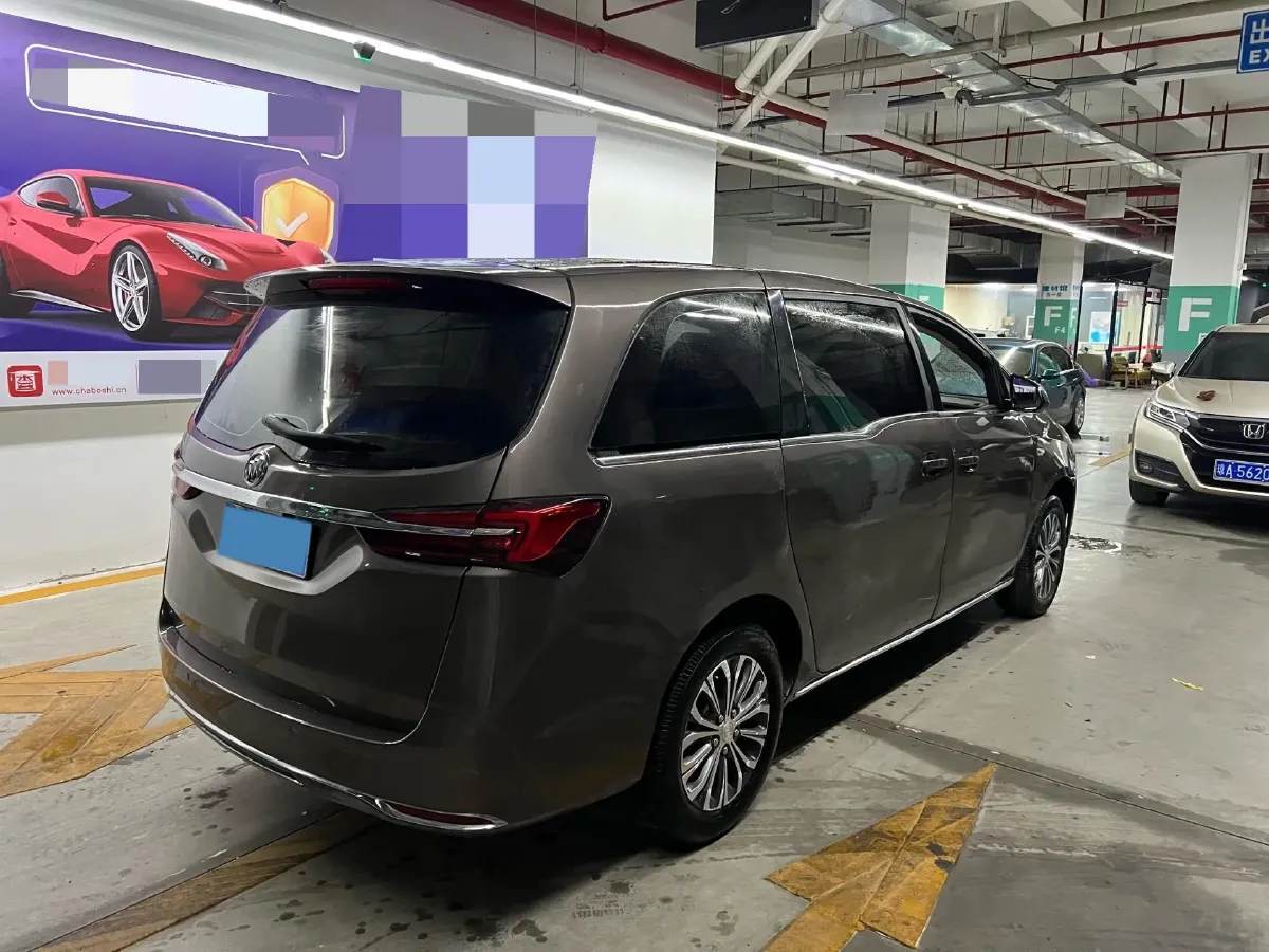 2023 Buick GL8 2.0T 237HP L4 9AT,autocango,china used car exporter,china ev exporter,chinese used car exporter,chinese used ev exporter