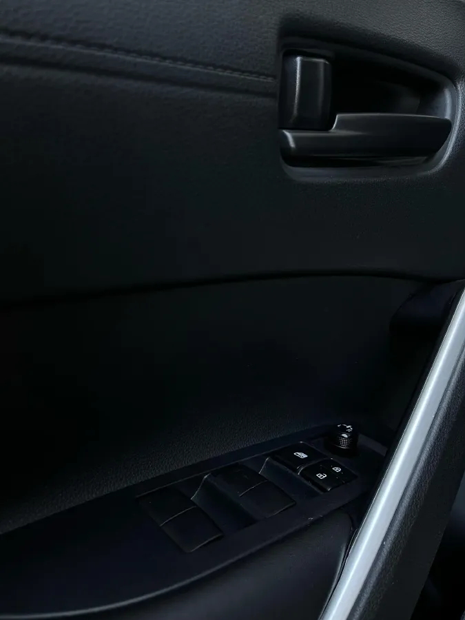 2023 Toyota Corolla Cross 2.0L 171HP L4 CVT,autocango,china used car exporter,china ev exporter,chinese used car exporter,chinese used ev exporter