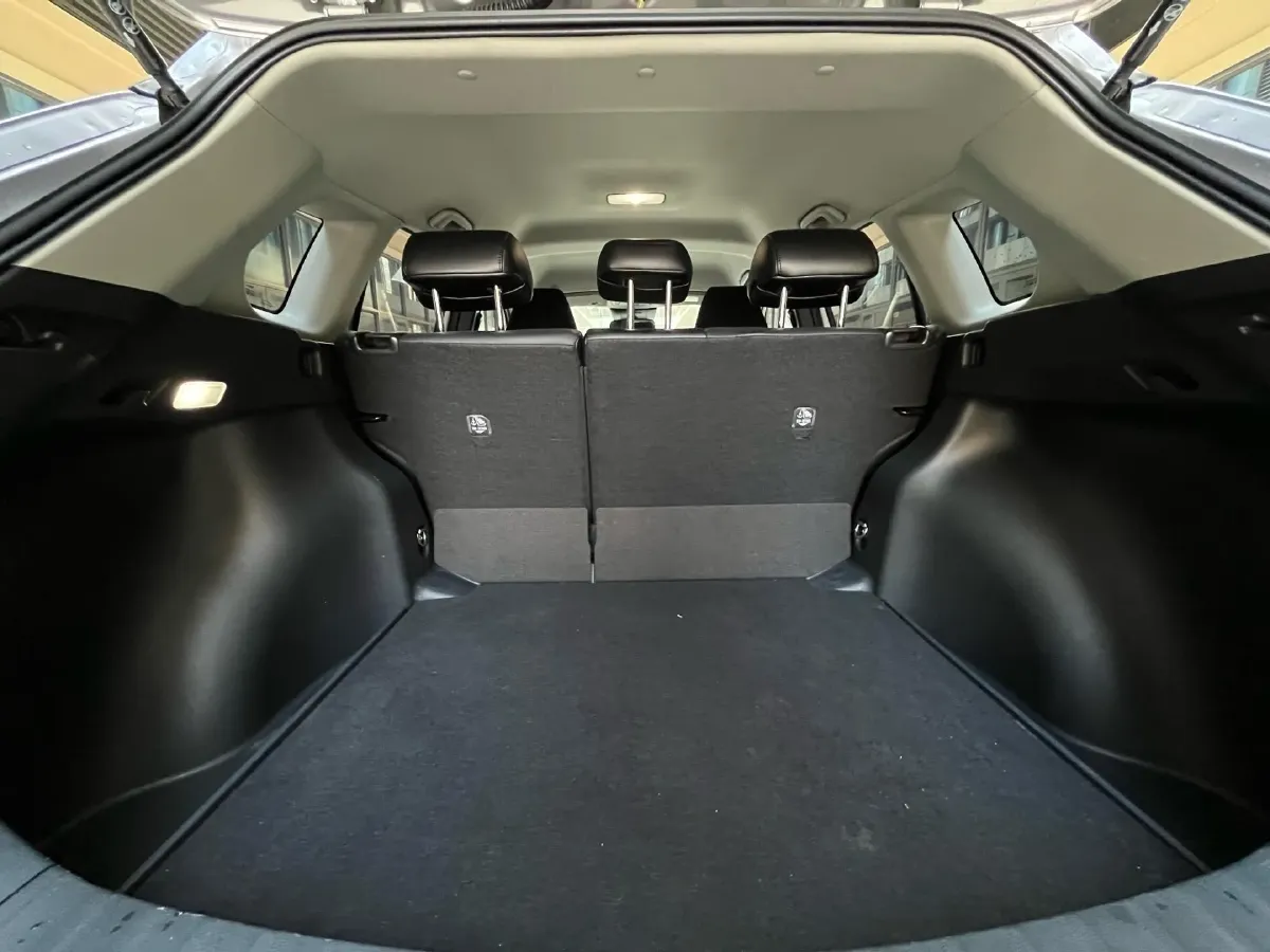 2023 Toyota Corolla Cross 2.0L 171HP L4 CVT,autocango,china used car exporter,china ev exporter,chinese used car exporter,chinese used ev exporter