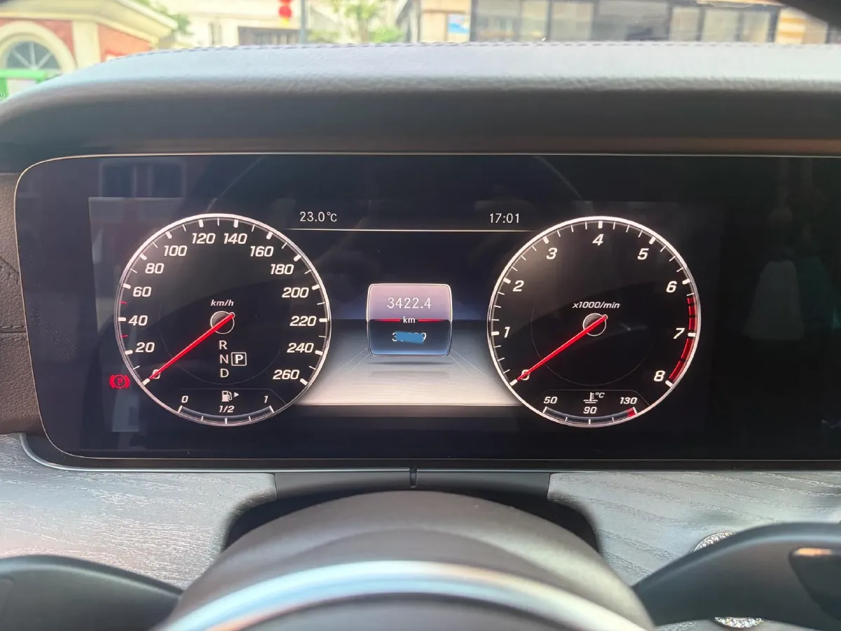 2018 Mercedes-Benz E Class 2.0T 184HP L4 9AT,autocango,china used car exporter,china ev exporter,chinese used car exporter,chinese used ev exporter