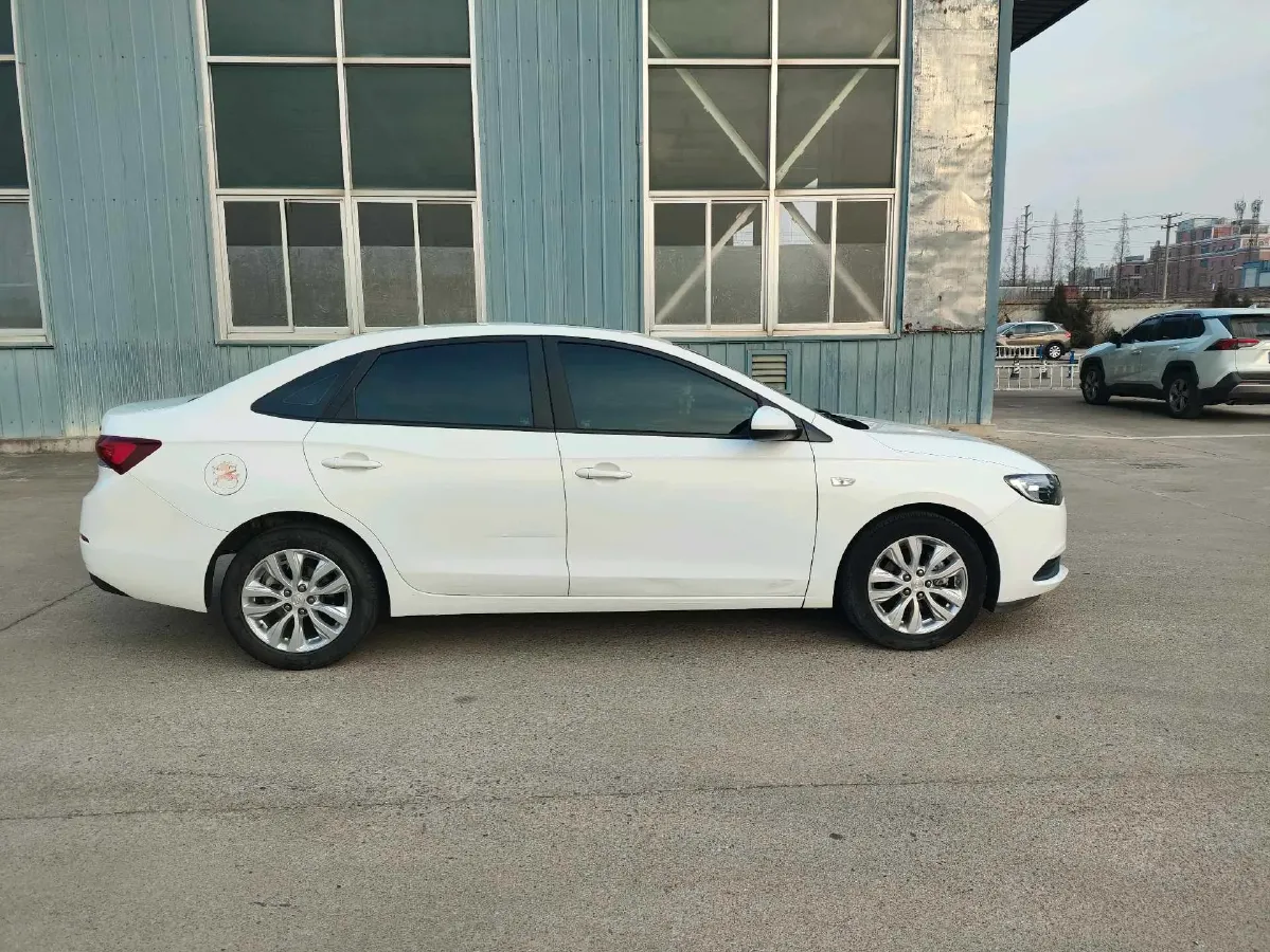 2021 Buick Excelle 1.5L 113HP L4 6AT,autocango,china used car exporter,china ev exporter,chinese used car exporter,chinese used ev exporter