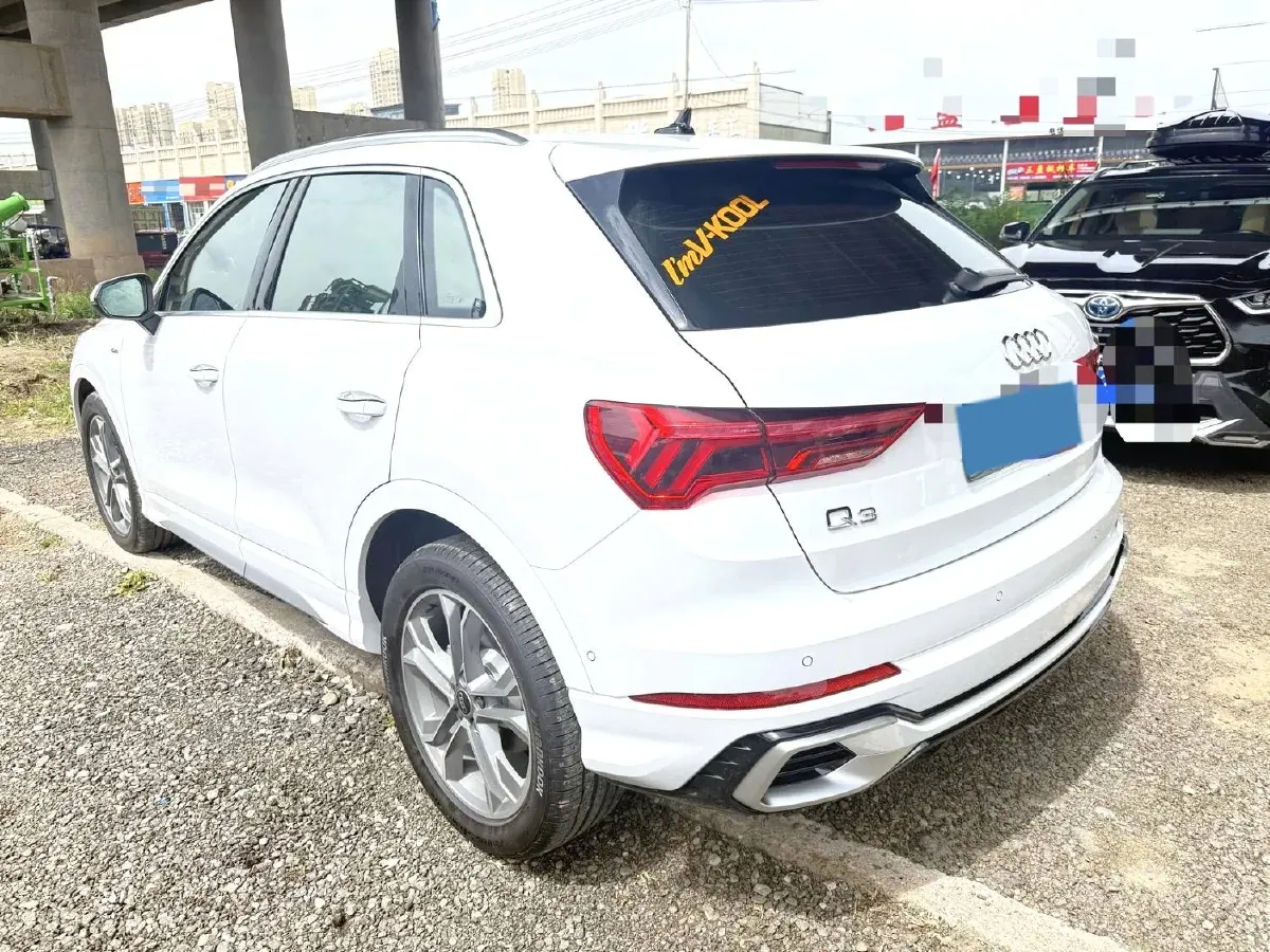 2024 Audi Q3 2.0T 186HP L4 7DCT,autocango,china used car exporter,china ev exporter,chinese used car exporter,chinese used ev exporter