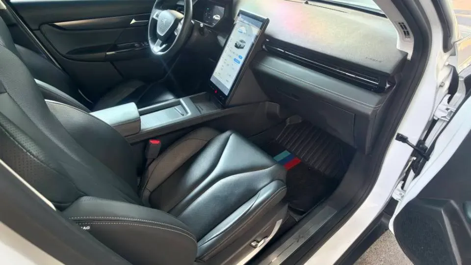 2021 JAC Refine L6 MAX 2.0T 184HP L4 6DCT,autocango,china used car exporter,china ev exporter,chinese used car exporter,chinese used ev exporter