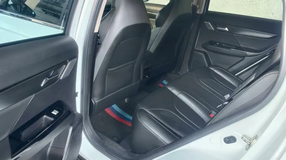 2021 JAC Refine L6 MAX 2.0T 184HP L4 6DCT,autocango,china used car exporter,china ev exporter,chinese used car exporter,chinese used ev exporter