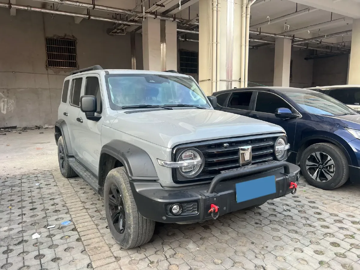 2023 Tank 300 2.0T 227HP L4 8AT,autocango,china used car exporter,china ev exporter,chinese used car exporter,chinese used ev exporter