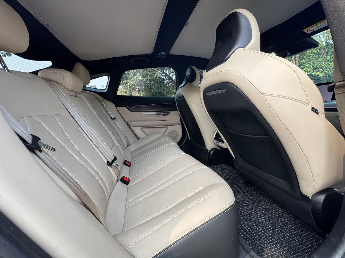 2020 Xpeng P7 BEV 70.8KWH,autocango,china used car exporter,china ev exporter,chinese used car exporter,chinese used ev exporter