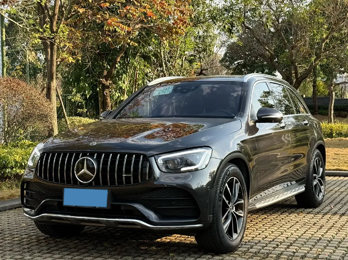 2021 Mercedes-Benz GLC Class 2.0T 258HP L4 9AT,autocango,china used car exporter,china ev exporter,chinese used car exporter,chinese used ev exporter