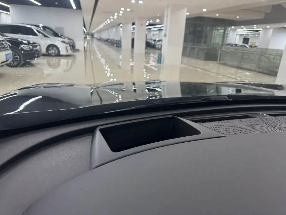 2019 HongQi HS5 2.0T 224HP L4 6AT,autocango,china used car exporter,china ev exporter,chinese used car exporter,chinese used ev exporter