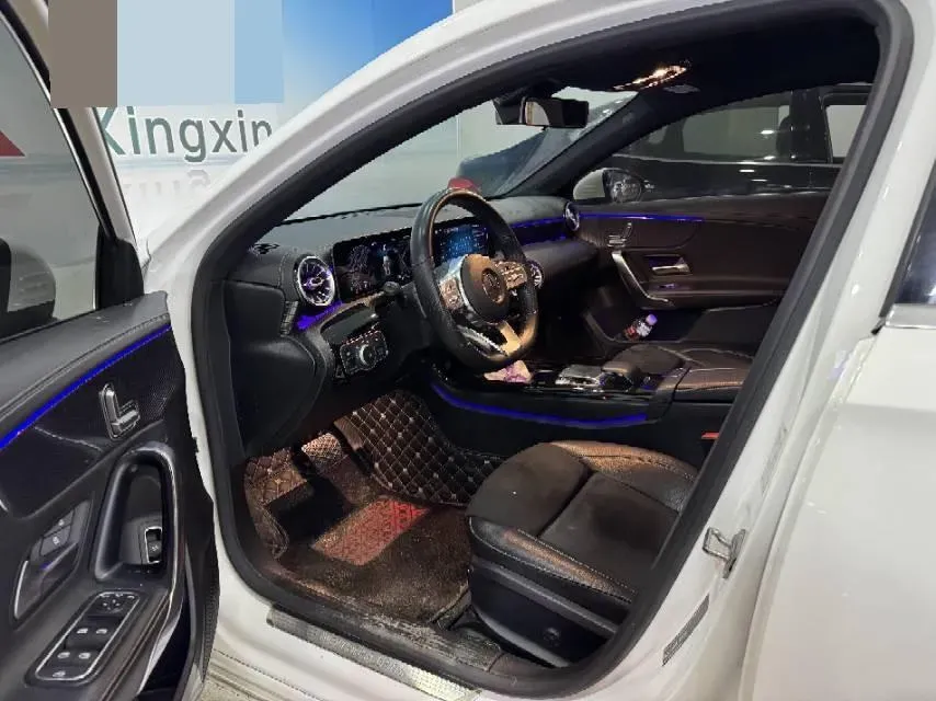 2020 Mercedes-Benz A Class 1.3T 163HP L4 7DCT,autocango,china used car exporter,china ev exporter,chinese used car exporter,chinese used ev exporter