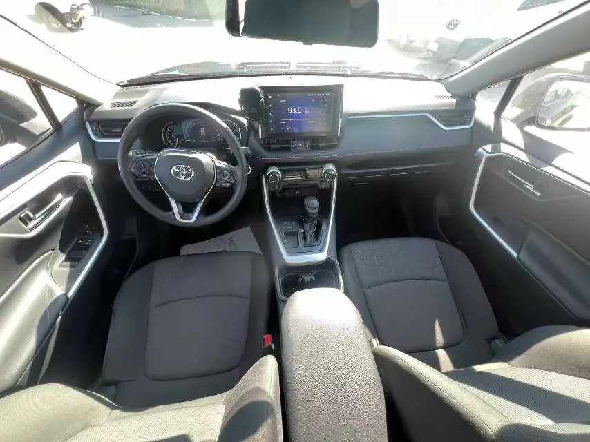 2022 Toyota RAV4 2.0L 171HP L4 CVT,autocango,china used car exporter,china ev exporter,chinese used car exporter,chinese used ev exporter