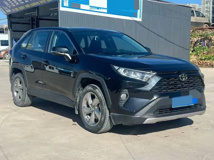 2022 Toyota RAV4 2.0L 171HP L4 CVT,autocango,china used car exporter,china ev exporter,chinese used car exporter,chinese used ev exporter