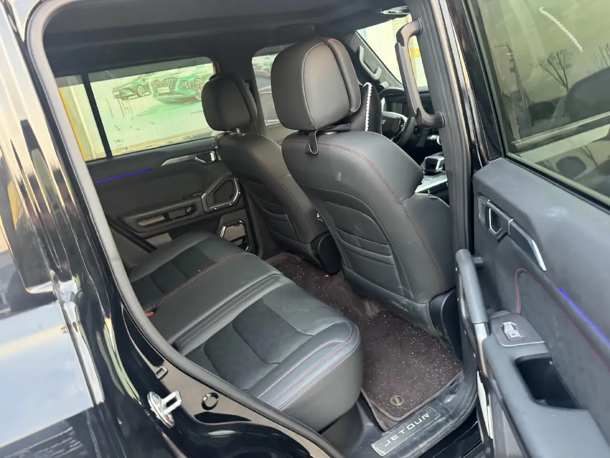 2023 Jetour Traveller 2.0T 254HP L4 7DCT,autocango,china used car exporter,china ev exporter,chinese used car exporter,chinese used ev exporter