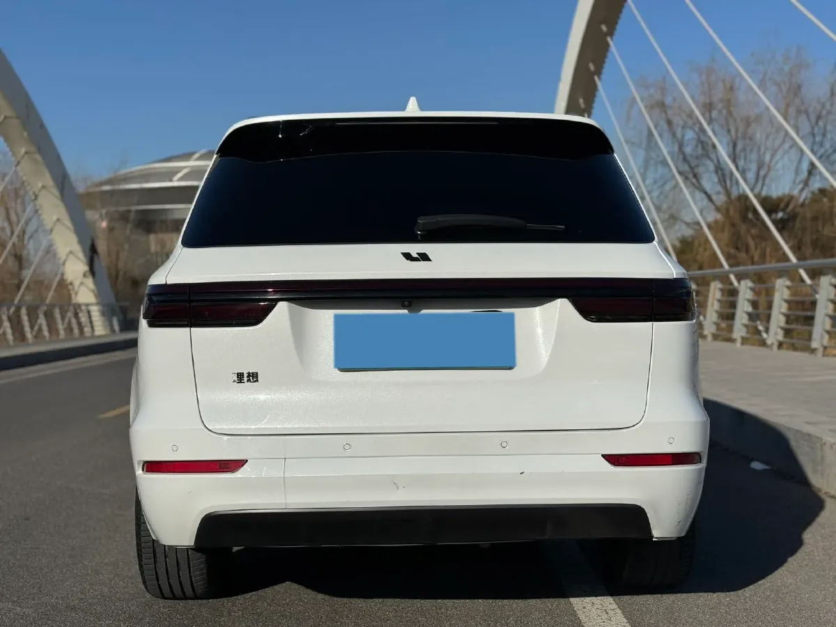 2021 Li ONE Range Extended 131HP REEV 40.5KWH,autocango,china used car exporter,china ev exporter,chinese used car exporter,chinese used ev exporter