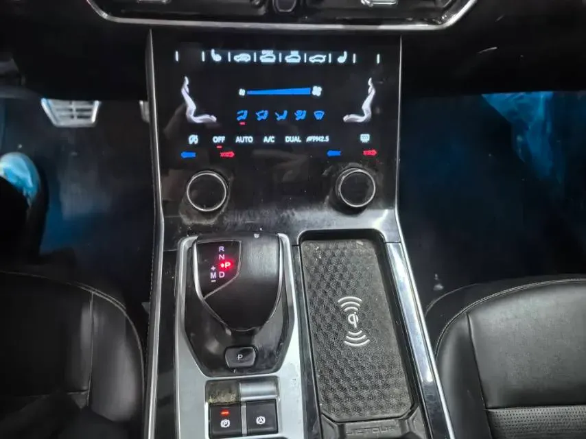 2022 Jetour X90 2.0T 254HP L4 7DCT,autocango,china used car exporter,china ev exporter,chinese used car exporter,chinese used ev exporter