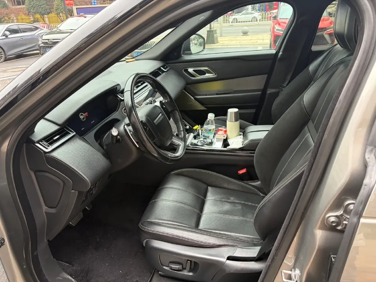 2019 Land Rover Range Rover Velar 3.0T 380HP V6 8AT,autocango,china used car exporter,china ev exporter,chinese used car exporter,chinese used ev exporter