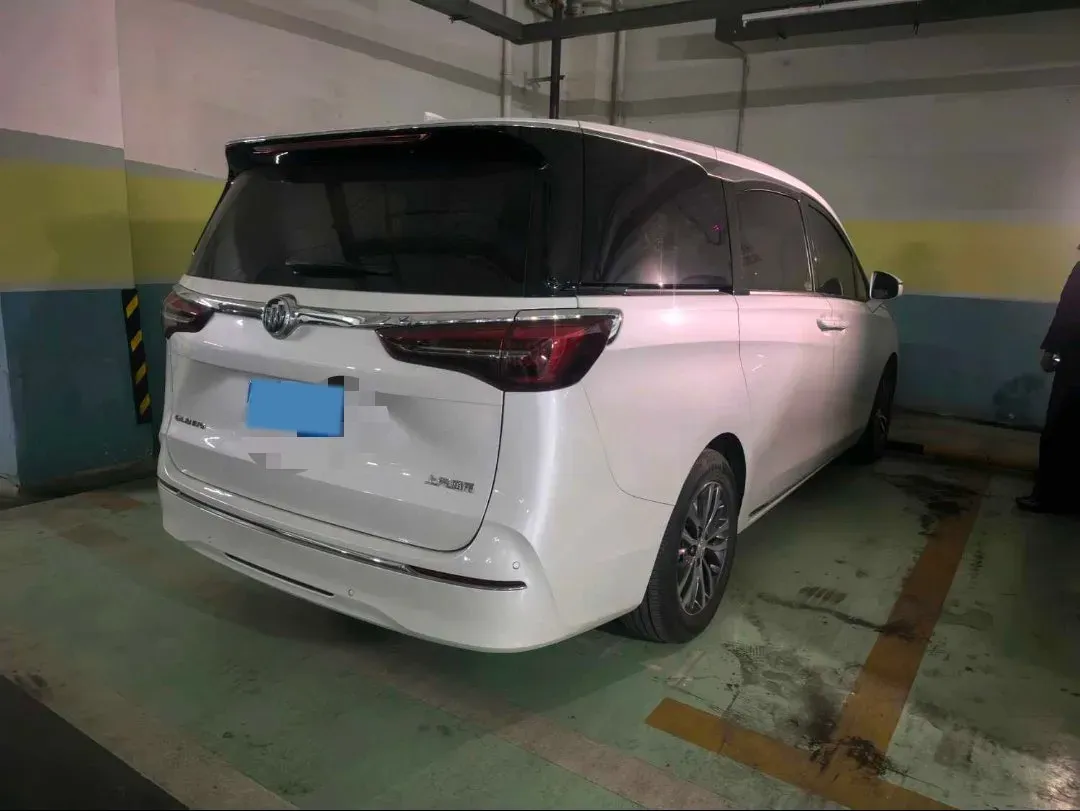 2023 Buick GL8 2.0T 237HP L4 9AT,autocango,china used car exporter,china ev exporter,chinese used car exporter,chinese used ev exporter