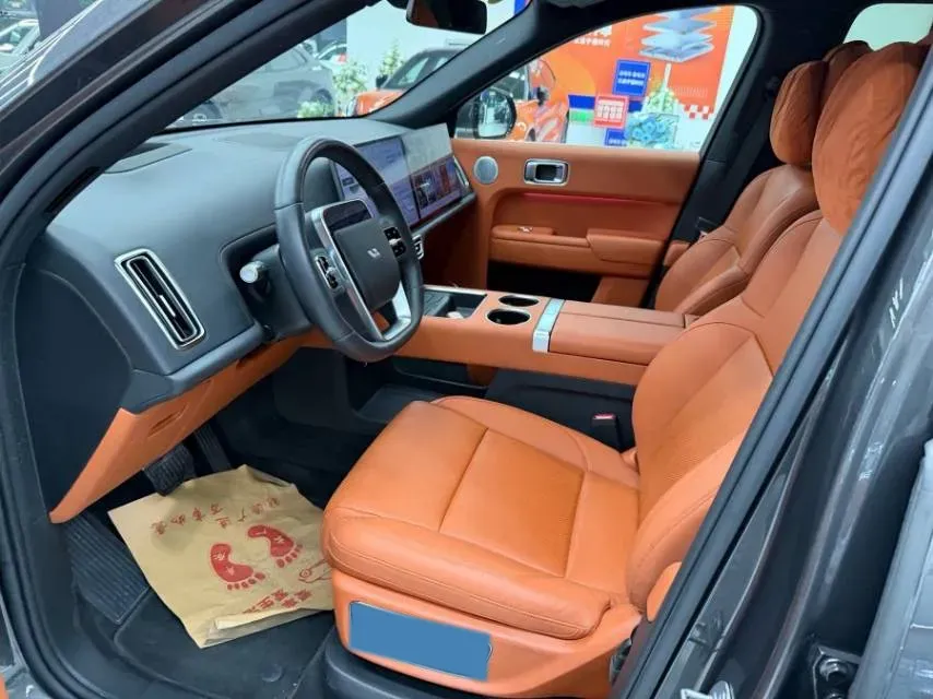 2023 Li L8 Range Extended 154HP REEV 40.9KWH,autocango,china used car exporter,china ev exporter,chinese used car exporter,chinese used ev exporter