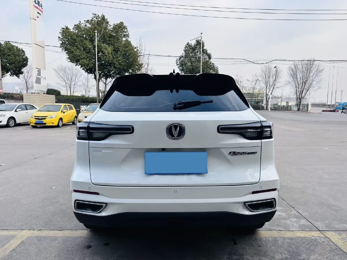 2022 ChangAn CS55 Plus 1.5T 180HP L4 7DCT,autocango,china used car exporter,china ev exporter,chinese used car exporter,chinese used ev exporter