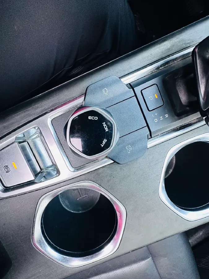 2022 ChangAn CS55 Plus 1.5T 180HP L4 7DCT,autocango,china used car exporter,china ev exporter,chinese used car exporter,chinese used ev exporter