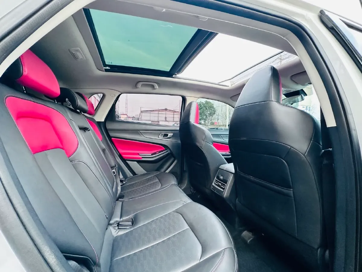 2022 ChangAn CS55 Plus 1.5T 180HP L4 7DCT,autocango,china used car exporter,china ev exporter,chinese used car exporter,chinese used ev exporter