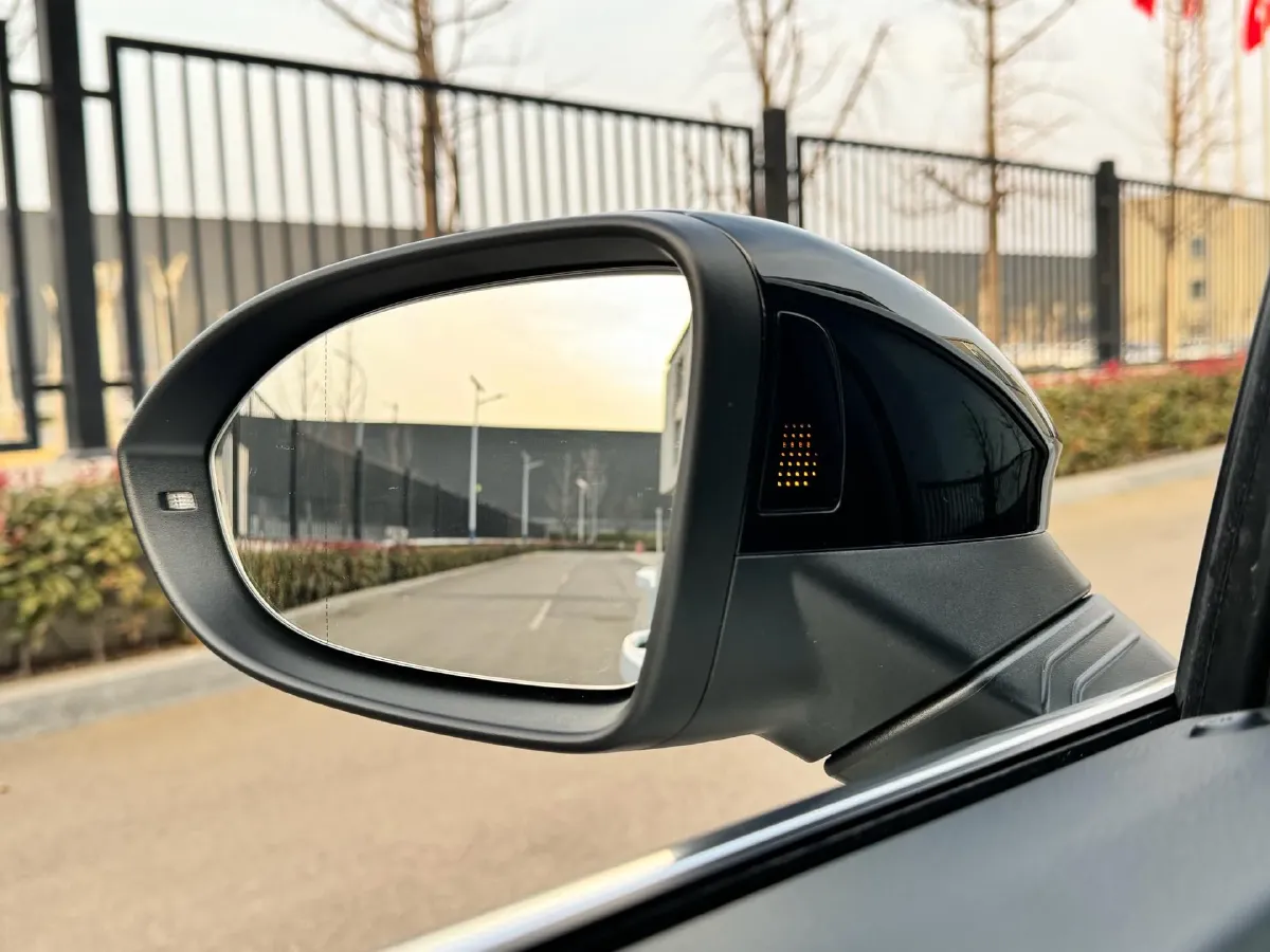 2021 Volkswagen Golf 1.4T 150HP L4 7DCT,autocango,china used car exporter,china ev exporter,chinese used car exporter,chinese used ev exporter