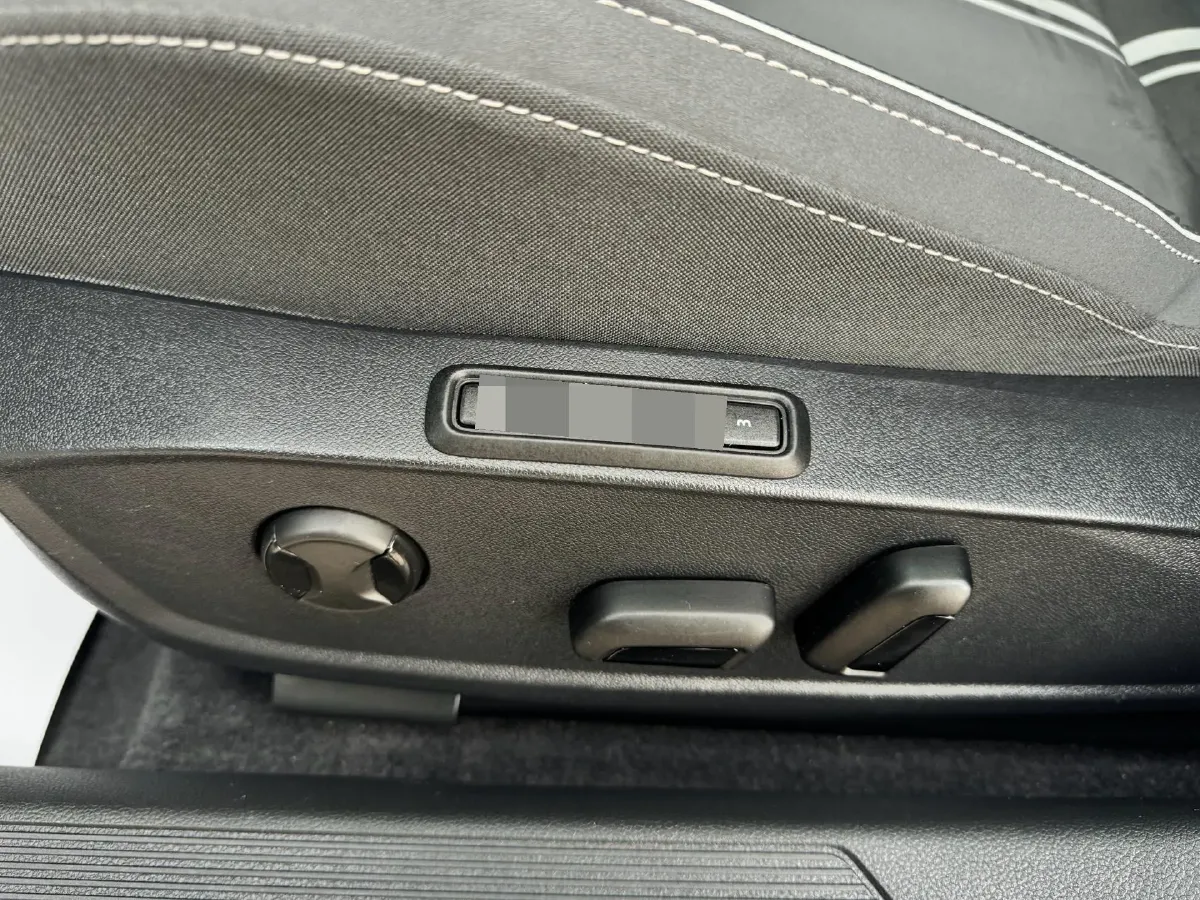 2021 Volkswagen Golf 1.4T 150HP L4 7DCT,autocango,china used car exporter,china ev exporter,chinese used car exporter,chinese used ev exporter