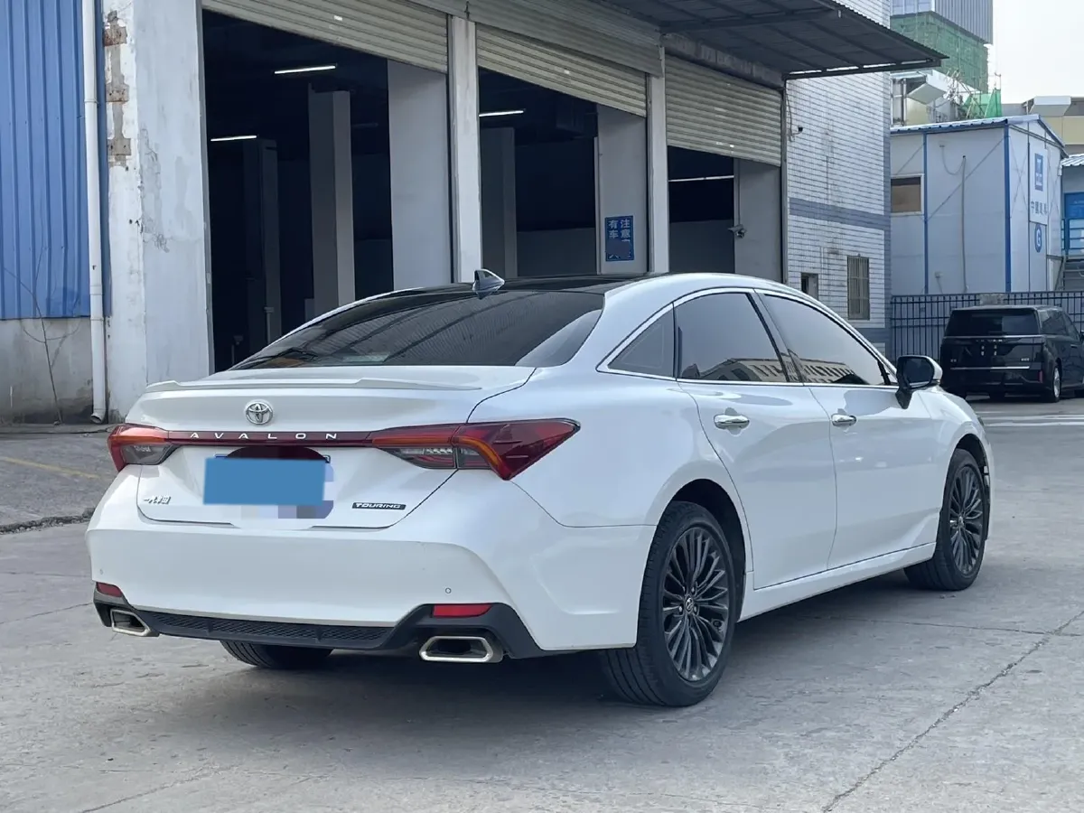 2019 Toyota Avalon 2.5L 209HP L4 8AT,autocango,china used car exporter,china ev exporter,chinese used car exporter,chinese used ev exporter