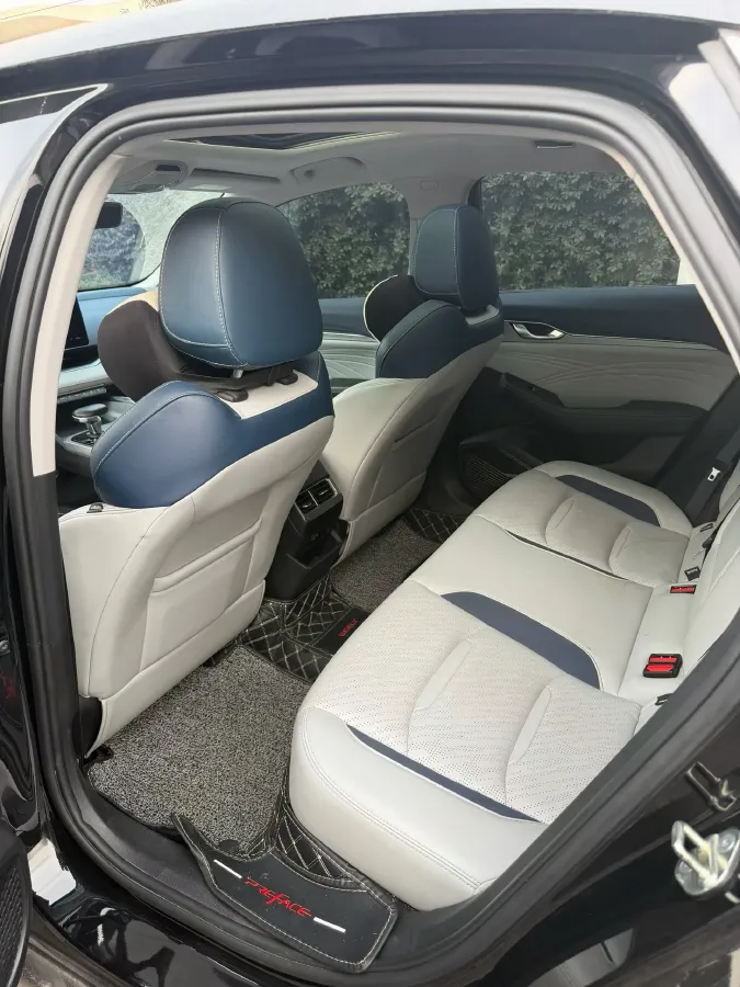 2021 Geely Preface 2.0T 190HP L4 7DCT,autocango,china used car exporter,china ev exporter,chinese used car exporter,chinese used ev exporter