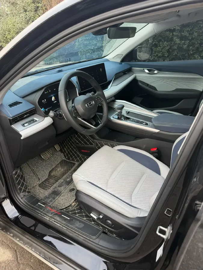 2021 Geely Preface 2.0T 190HP L4 7DCT,autocango,china used car exporter,china ev exporter,chinese used car exporter,chinese used ev exporter