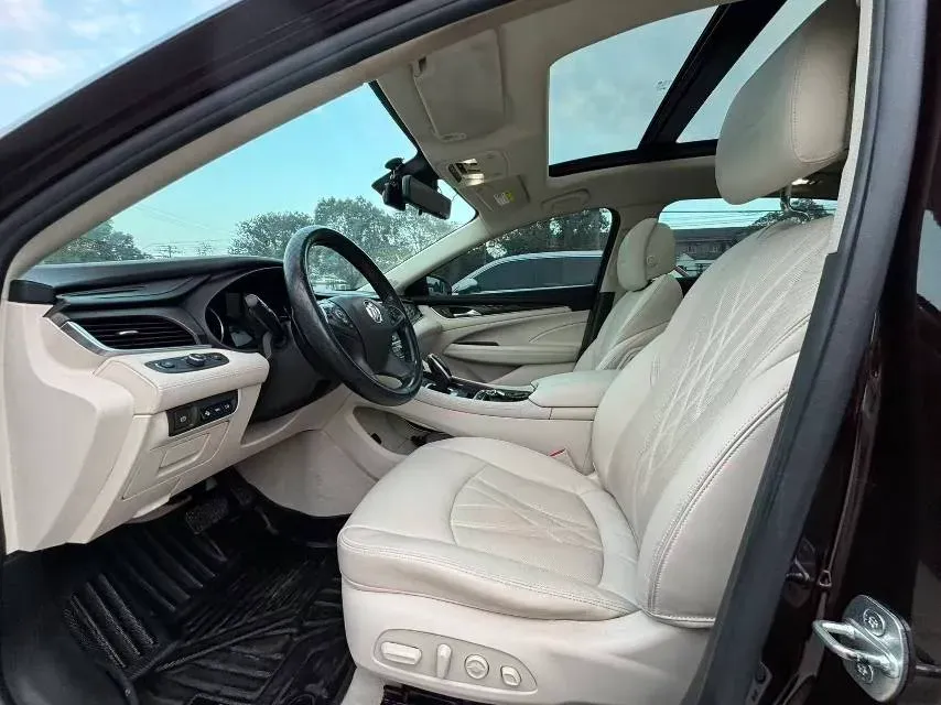 2021 Buick Larcosse 2.0T 237HP L4 9AT,autocango,china used car exporter,china ev exporter,chinese used car exporter,chinese used ev exporter