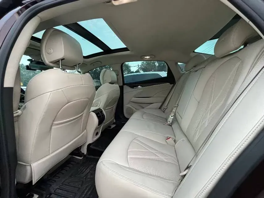 2021 Buick Larcosse 2.0T 237HP L4 9AT,autocango,china used car exporter,china ev exporter,chinese used car exporter,chinese used ev exporter