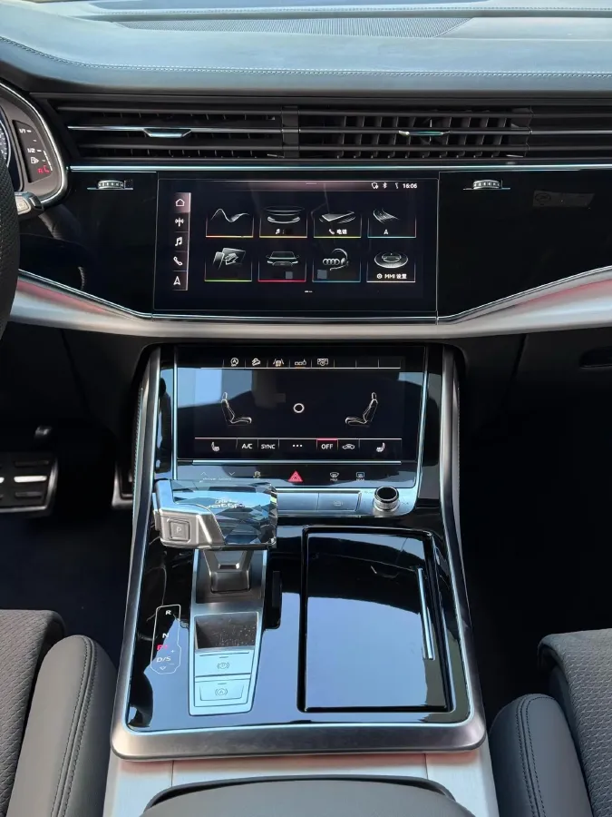 2019 Audi Q8 3.0T 340HP V6 8AT,autocango,china used car exporter,china ev exporter,chinese used car exporter,chinese used ev exporter