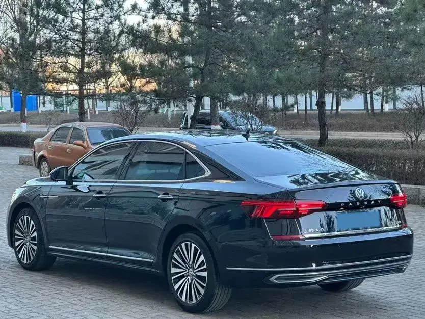 2019 Volvo V40 1.5T 152HP L4 6AT,autocango,china used car exporter,china ev exporter,chinese used car exporter,chinese used ev exporter